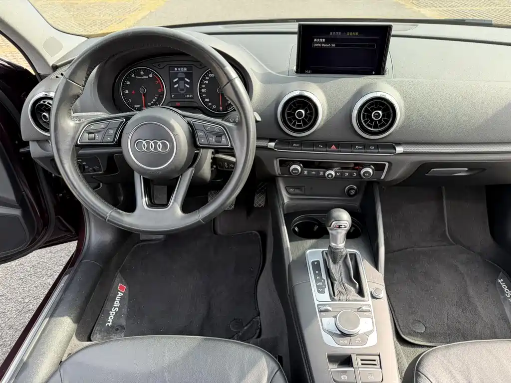 Audi A3 2017 Limousine 40 TFSI Fashion Model купить на сайте DeffCars