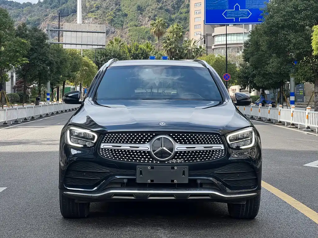 Mercedes-Benz GLC 2021 GLC 260 L 4MATIC luxury model купить на сайте DeffCars