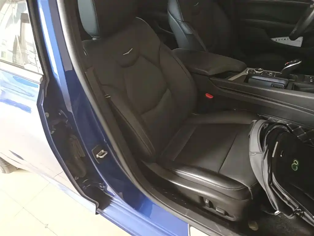 Cadillac CT5 2022 28T luxury model (standard version) купить на сайте DeffCars