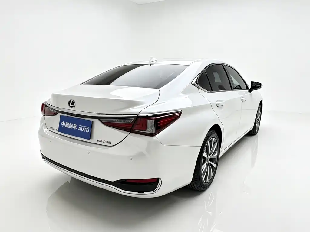 Lexus ES 2020 200 Excellence Edition купить на сайте DeffCars
