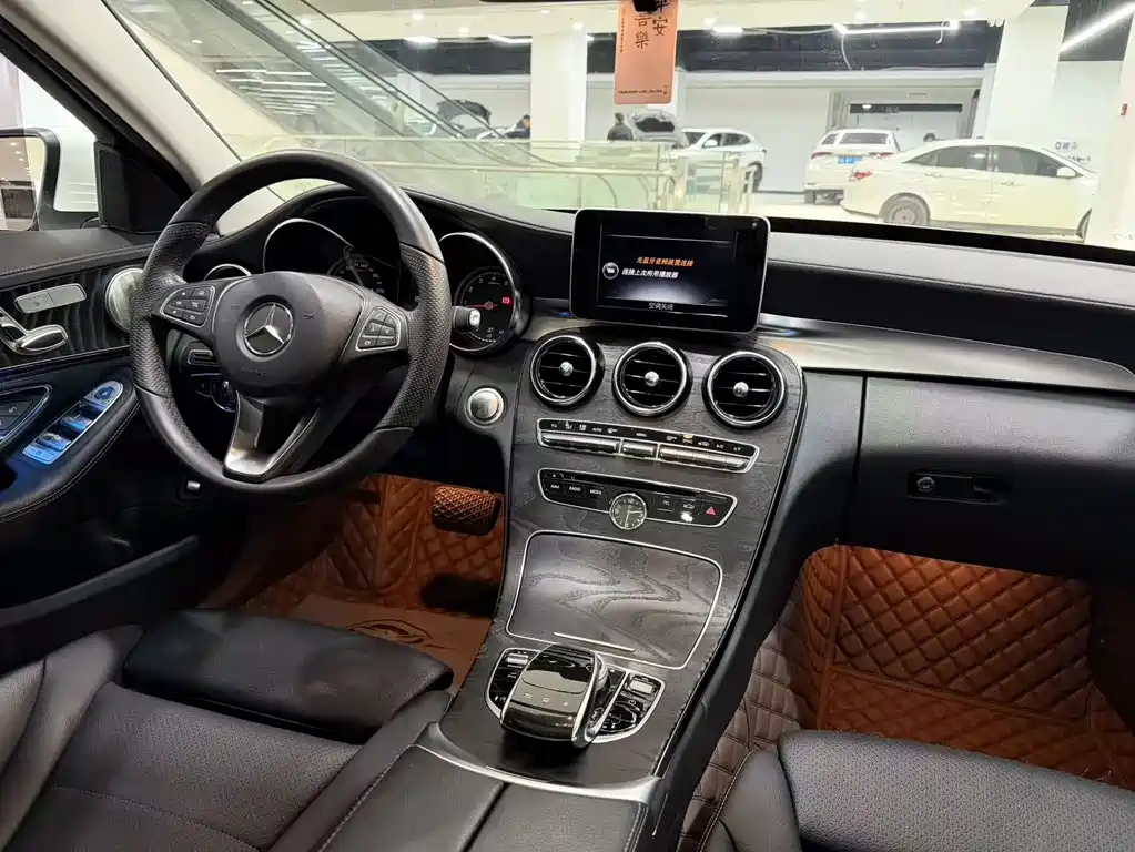 Mercedes-Benz C-Class 2017 C 200 L Sports Edition купить на сайте DeffCars