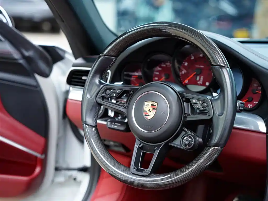 Porsche 911 2016 Carrera S Cabriolet 3.0T купить на сайте DeffCars