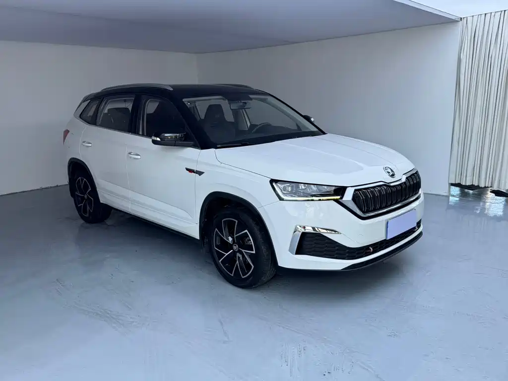 Komic 2022 GT 1.5L Automatic Premium Edition купить на сайте DeffCars