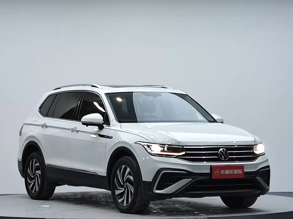 Tiguan L 2023 280TSI automatic two-wheel drive Chaochuang limited edition купить на сайте DeffCars