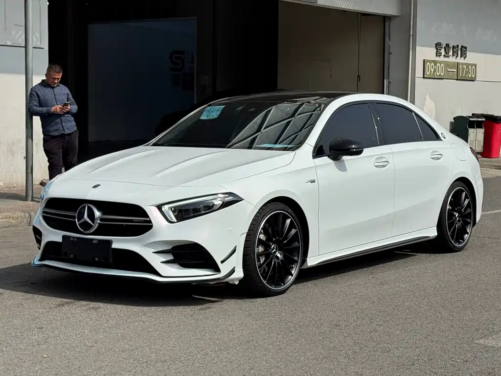 Mercedes-Benz A-Class AMG 2023 AMG A 35 L 4MATIC купить на сайте DeffCars