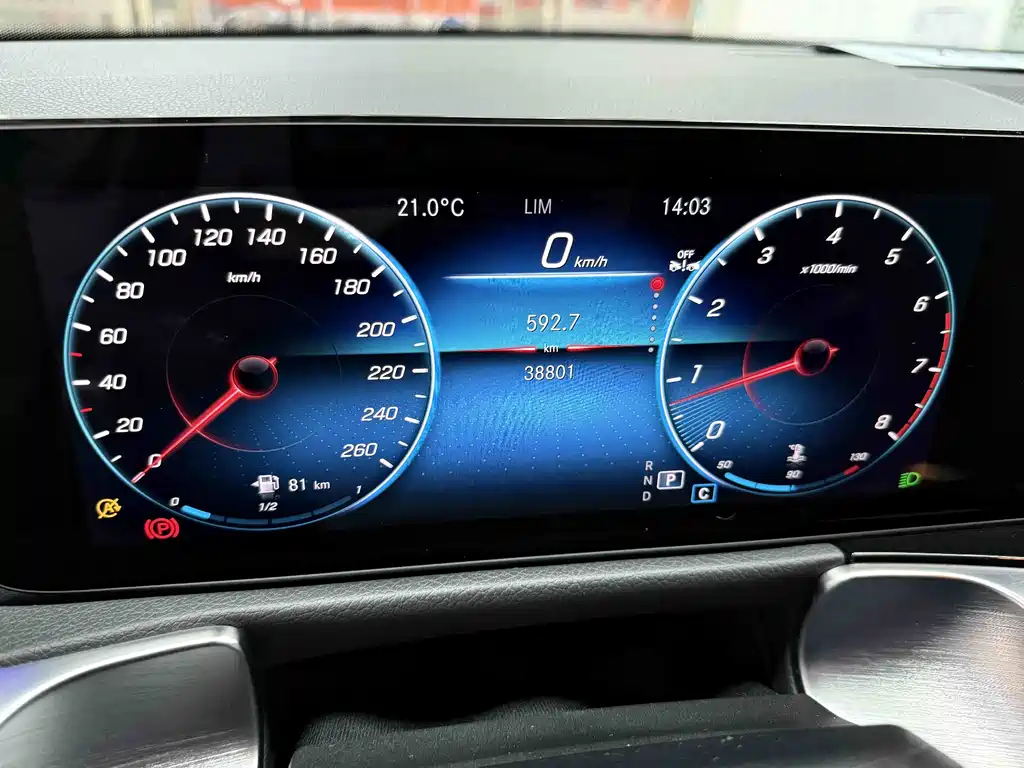 Mercedes-Benz GLB 2022 GLB 220 Dynamic купить на сайте DeffCars
