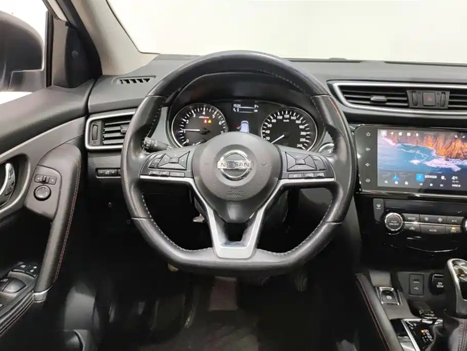 Qashqai 2022 2.0L CVT XV Prem Deluxe Edition купить на сайте DeffCars