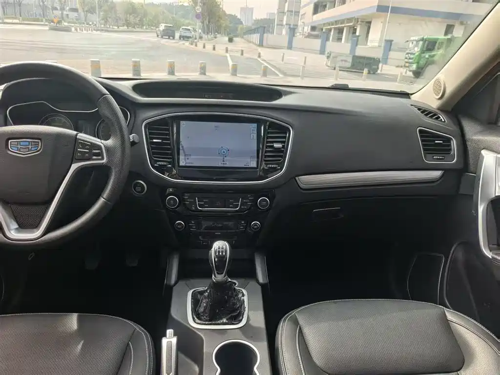Vision X6 2016 1.8L manual luxury model купить на сайте DeffCars