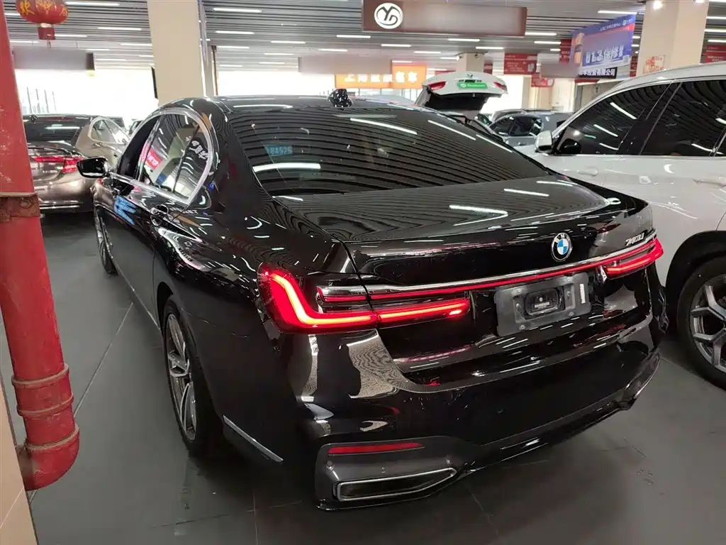 BMW 7 Series 2019 730Li M Sports Package купить на сайте DeffCars