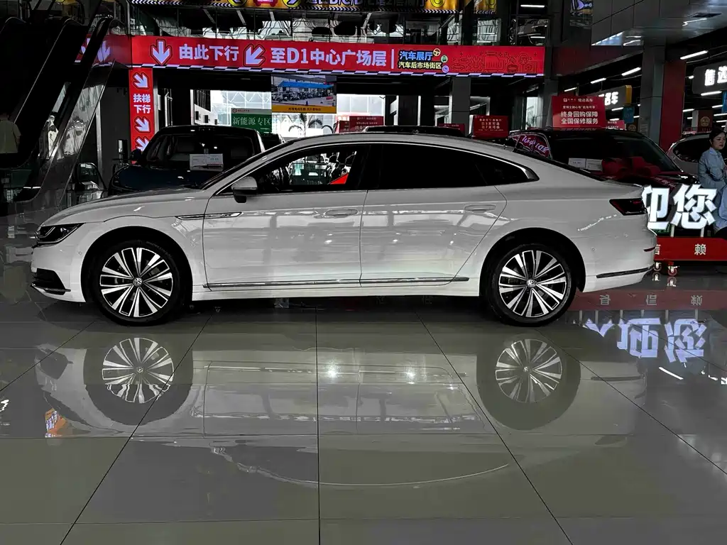 FAW-Volkswagen CC 2020 330TSI Charming Edition National VI купить на сайте DeffCars