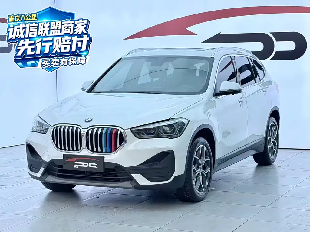 BMW X1 2022 sDrive25Li Leading купить на сайте DeffCars