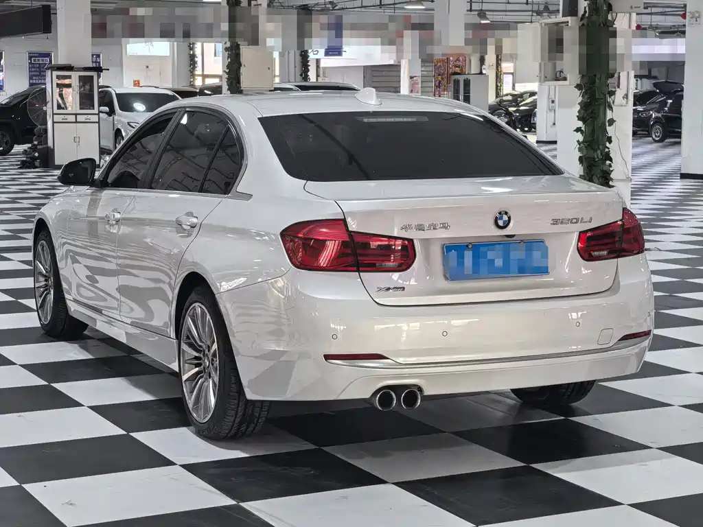 BMW 3 Series 2019 320Li xDrive Fashion купить на сайте DeffCars