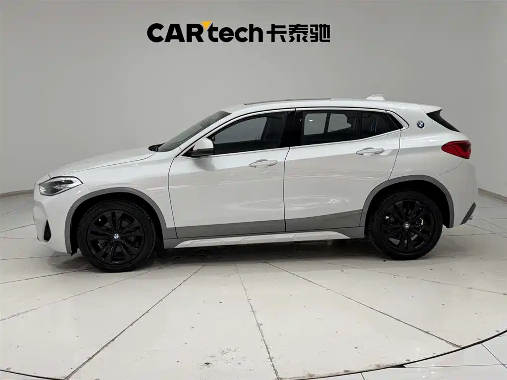 BMW X2 2020 sDrive20i M Off-Road Package купить на сайте DeffCars
