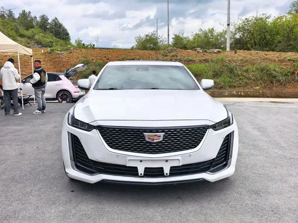 Cadillac CT5 2021 28T luxury model купить на сайте DeffCars