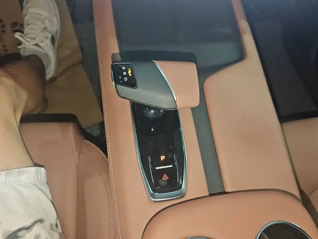 Changan UNI-Z 2025 1.5T Luxury Edition купить на сайте DeffCars