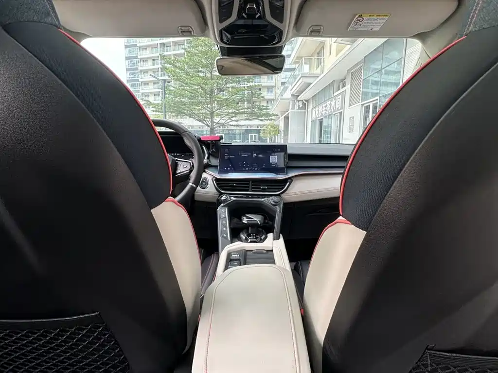 Lynk & Co 06 2020 1.5T Yao Halo купить на сайте DeffCars