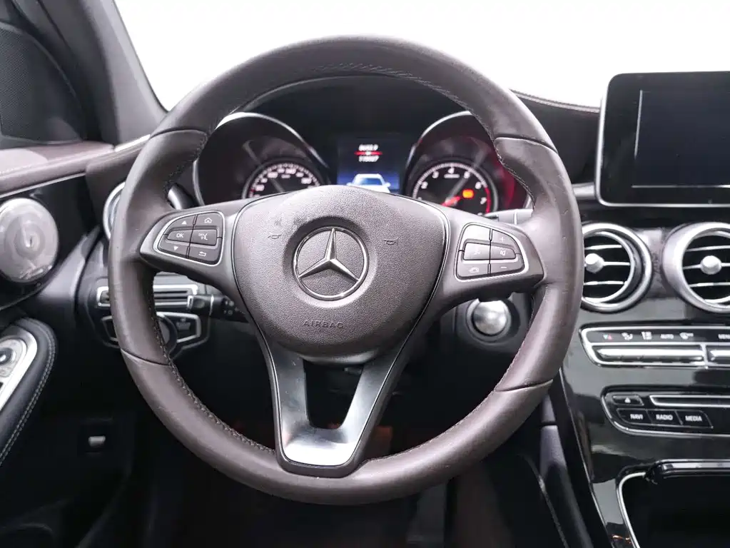 Mercedes-Benz GLC 2018 GLC 200 4MATIC купить на сайте DeffCars