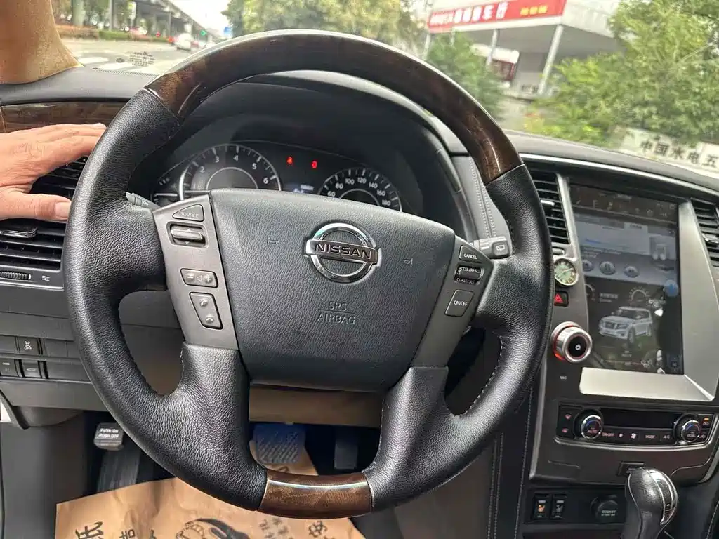 Patrol 2018 4.0L LinkedIn model купить на сайте DeffCars