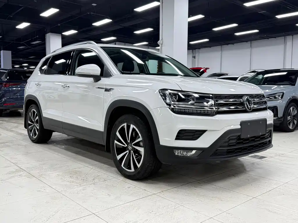 Tuyue 2022 280TSI two-wheel drive luxury version купить на сайте DeffCars
