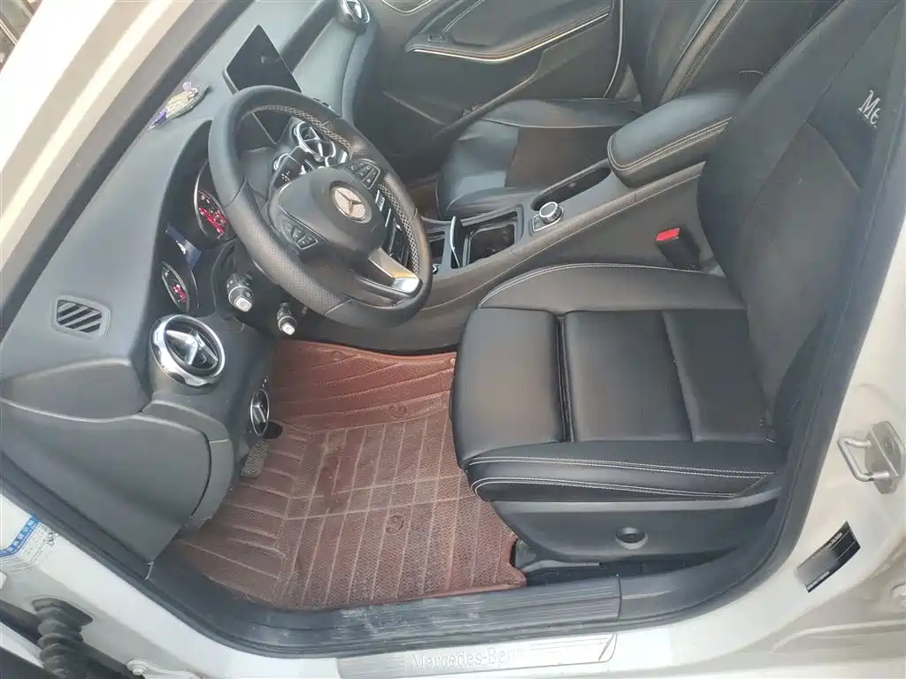 Mercedes-Benz GLA 2017 GLA 200 Dynamic купить на сайте DeffCars