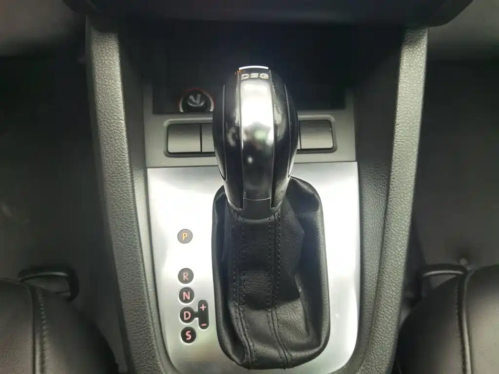 Sagitar 2012 1.4TSI automatic luxury model купить на сайте DeffCars