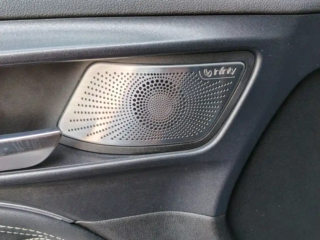 Tank 300 2021 Off-Road Version 2.0T Conqueror купить на сайте DeffCars