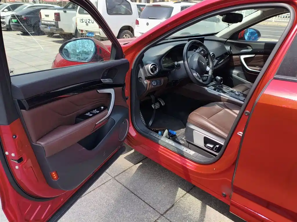 Wei brand VV7 2017 2.0T flagship model купить на сайте DeffCars