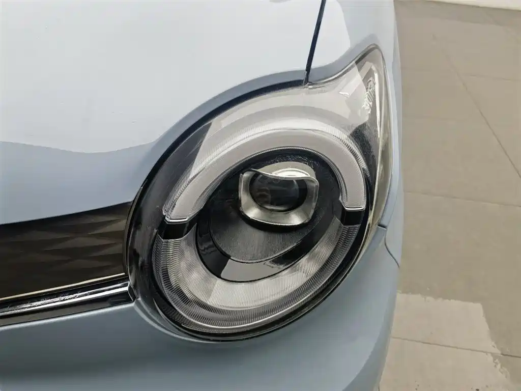Brilliance Xinri i03 2021 model 318km 31.45kWh купить на сайте DeffCars