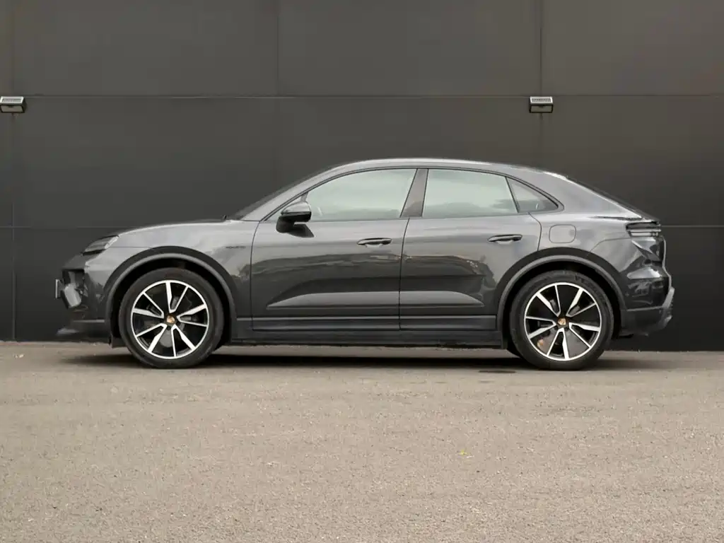 Macan New Energy 2024 4 купить на сайте DeffCars