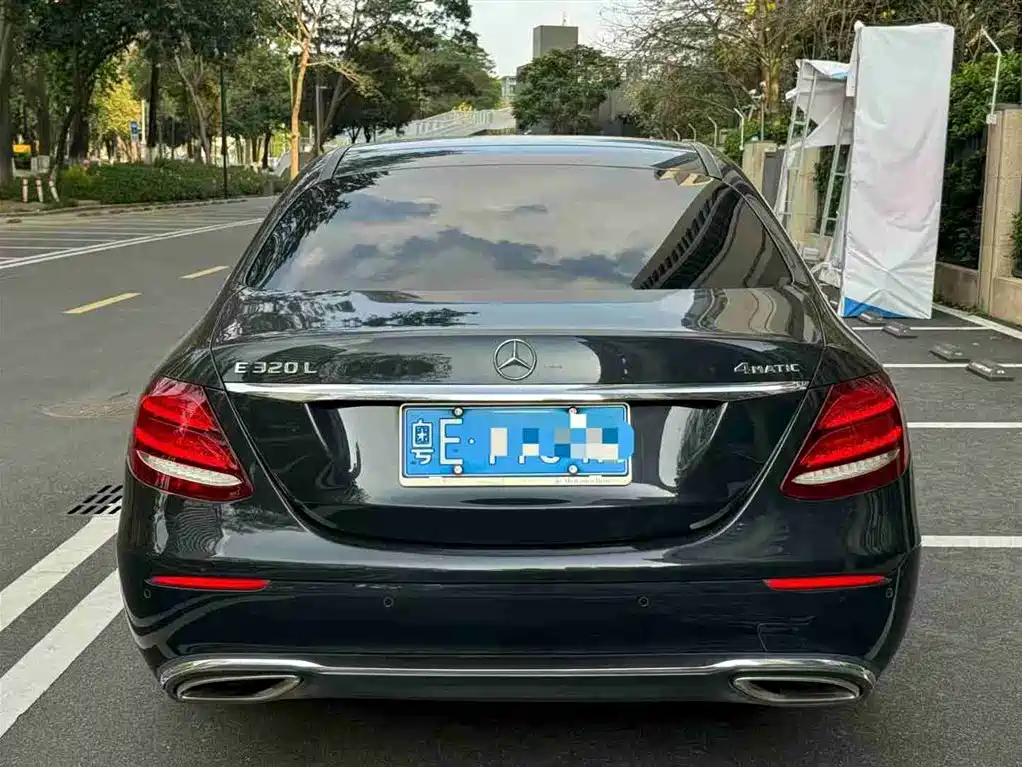 Mercedes-Benz E-Class 2017 E 320 L 4MATIC купить на сайте DeffCars