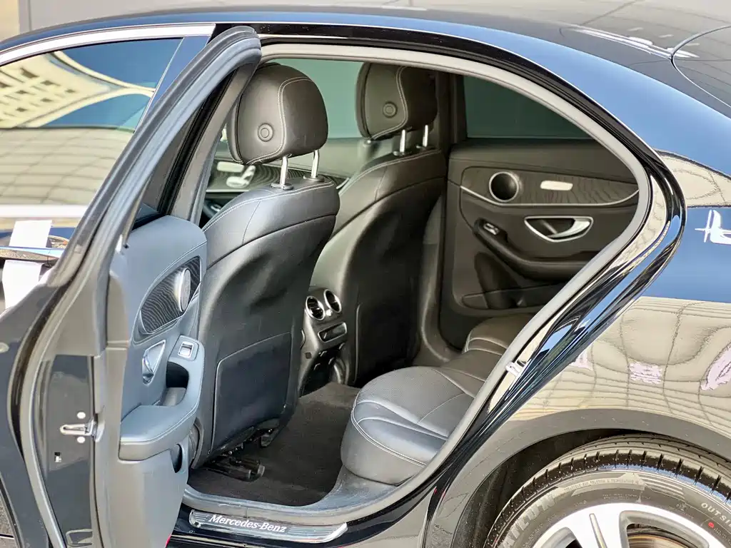 Mercedes-Benz C-Class 2019 facelift C 260 L sports version купить на сайте DeffCars