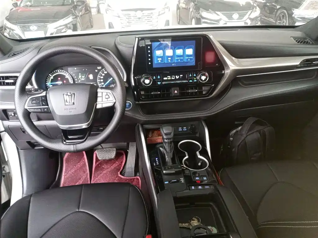 Crown Lufang 2021 2.5L HEV four-wheel drive elite version купить на сайте DeffCars