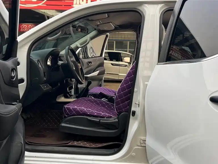 Navarra 2019 2.5L manual two-wheel drive comfort model National VI QR25 купить на сайте DeffCars