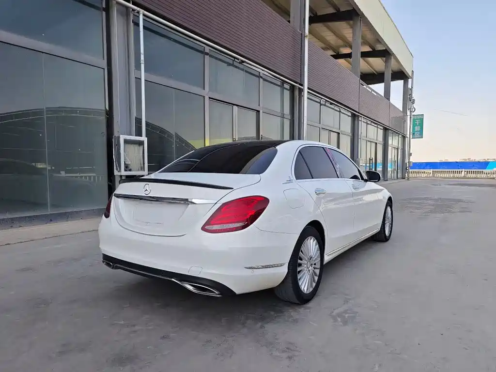Mercedes-Benz C-Class 2015 facelift C 200 L купить на сайте DeffCars