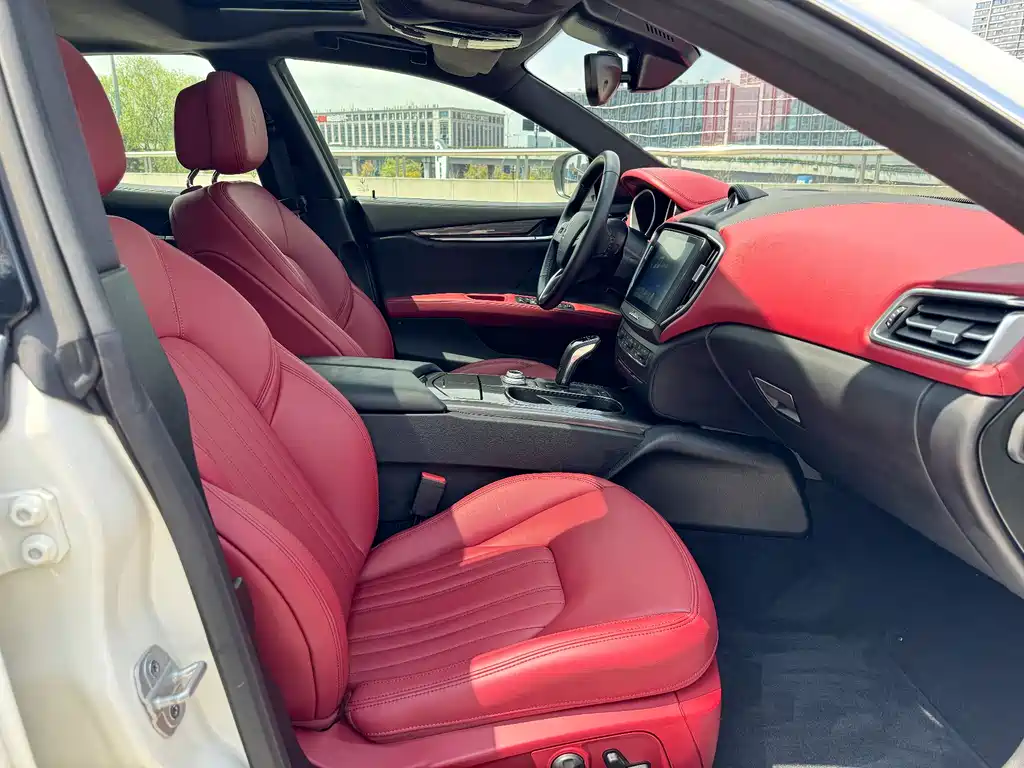 Ghibli 2019 3.0T Deluxe Edition National V купить на сайте DeffCars