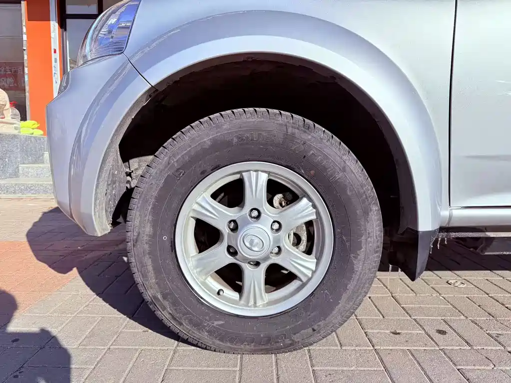 Fengjun 5 2023 2.0T diesel two-wheel drive aggressive large double купить на сайте DeffCars