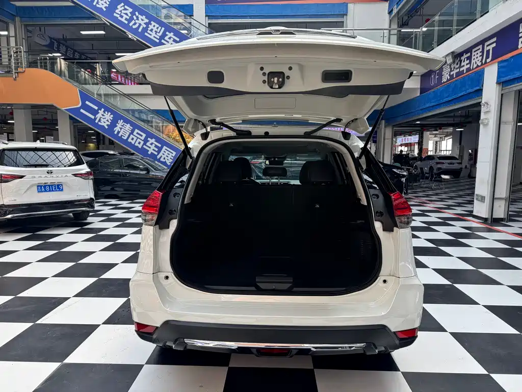 X-Trail 2022 2.0L 2WD Intelligent Link Premium Edition купить на сайте DeffCars