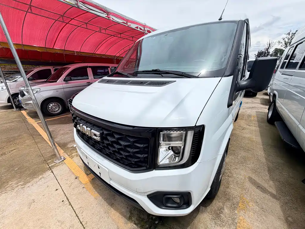 JMC Jiangling Fushun 2022 2.0T manual multi-function passenger car short-axle low-roof 6-seater купить на сайте DeffCars