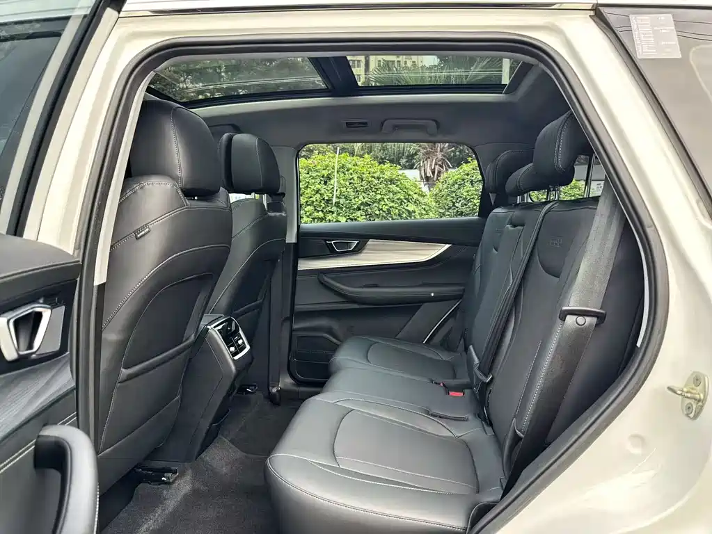 Tiggo 8 PLUS 2021 model 290TGDI DCT luxury version 6 seats купить на сайте DeffCars