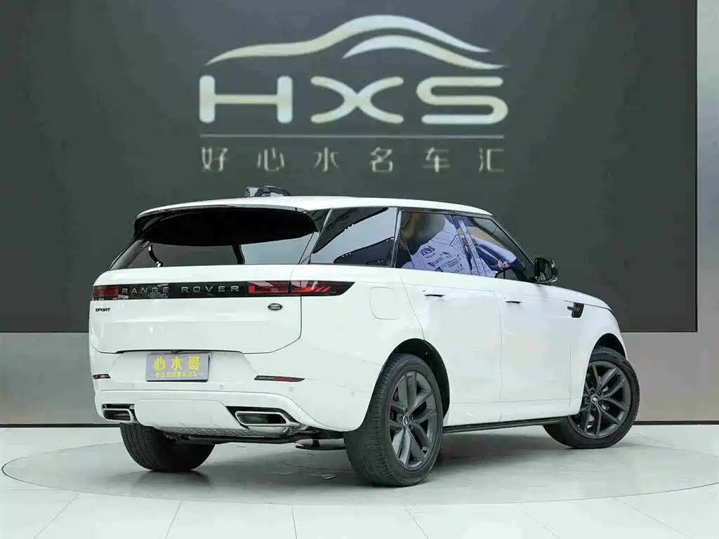 Range Rover Sport 2024 400PS Dynamic SE купить на сайте DeffCars