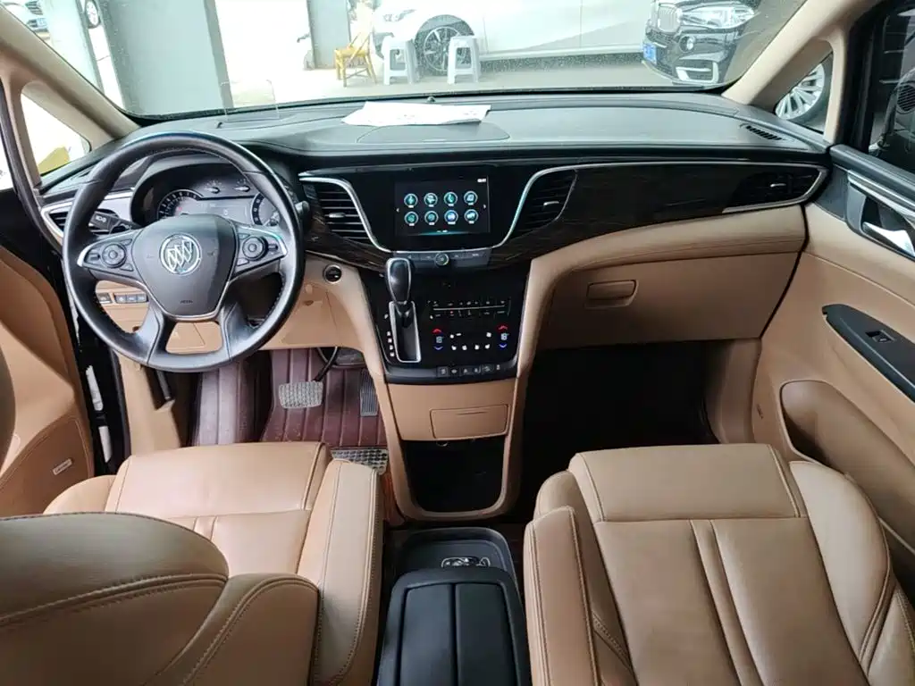 Buick GL8 2018 ES 28T flagship model National VI купить на сайте DeffCars