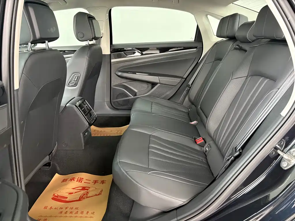 Passat 2026 Outstanding Model 330TSI Elite Edition купить на сайте DeffCars