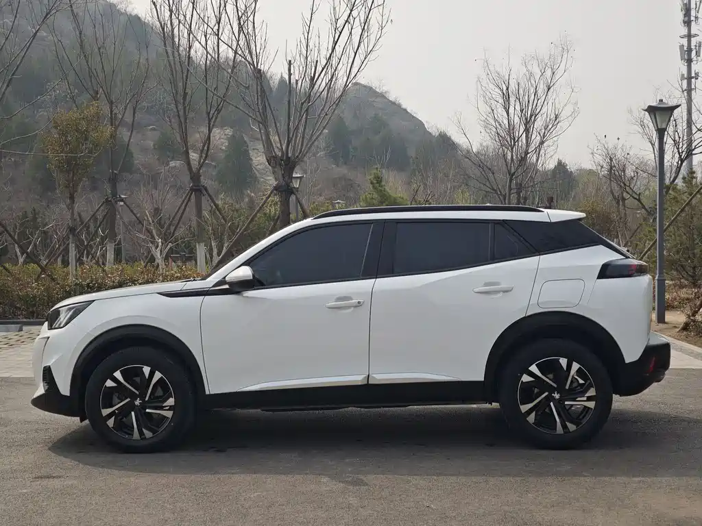 Peugeot 2008 2022 230THP THE ONE купить на сайте DeffCars