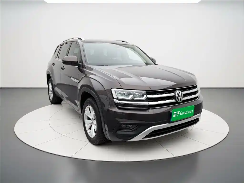 Touron 2017 380TSI four-wheel drive comfort version купить на сайте DeffCars