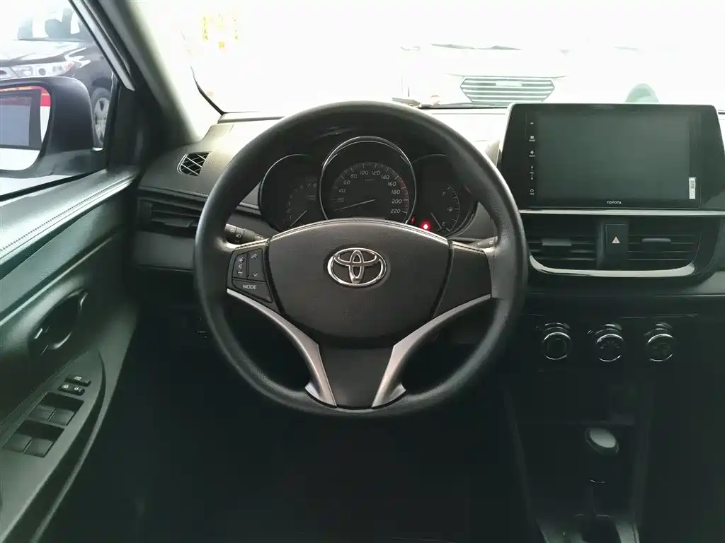 Vios FS 2021 1.5L CVT Fenchi Edition купить на сайте DeffCars