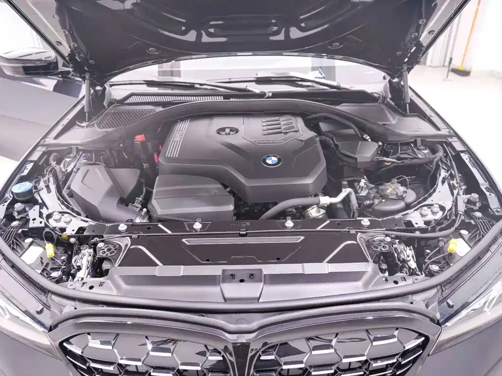 BMW 3 Series 2023 325Li M Sports Night Package купить на сайте DeffCars