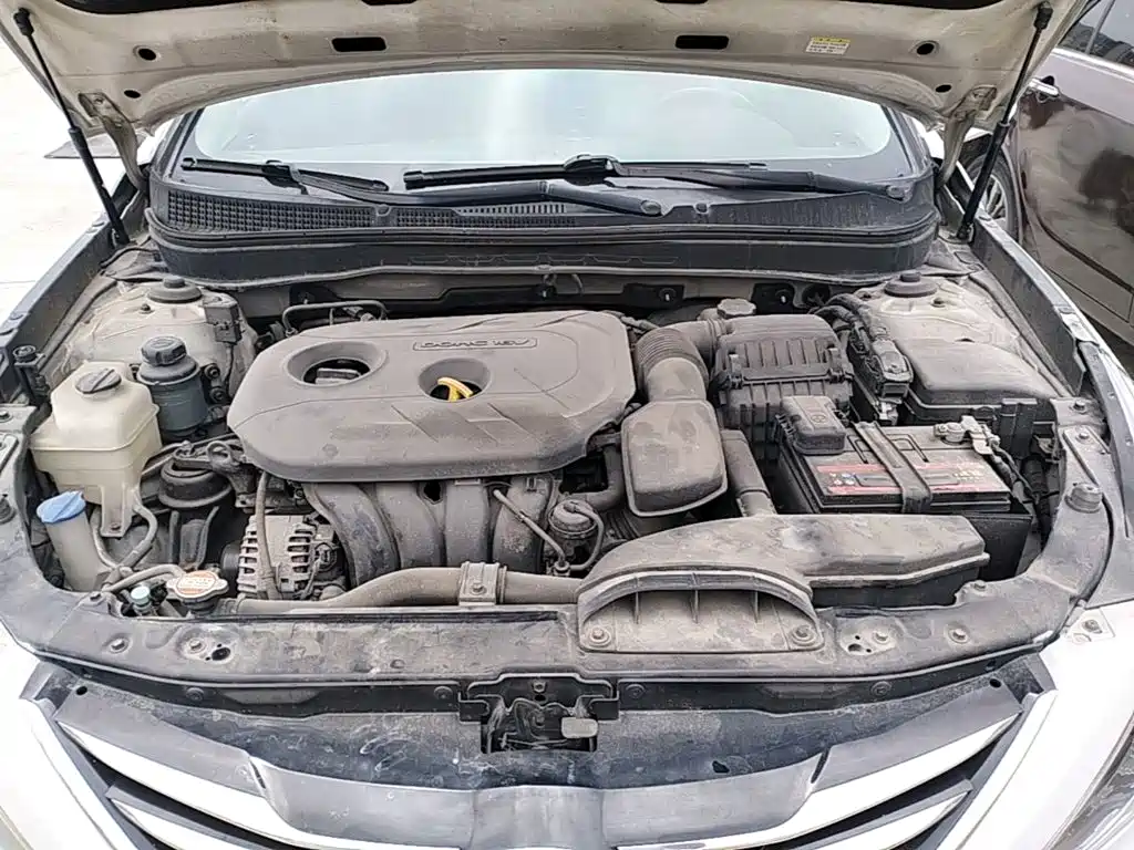 Sonata 2015 Classic 2.0L Automatic Deluxe Edition купить на сайте DeffCars