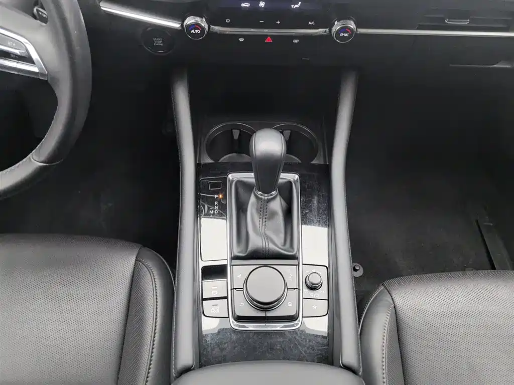 Mazda3 Angkesela 2022 2.0L automatic quality version купить на сайте DeffCars