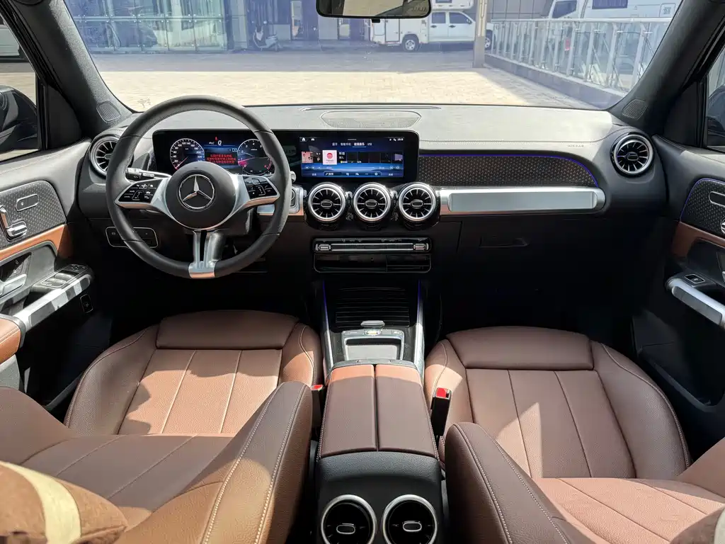 Mercedes-Benz GLB 2024 facelift GLB 220 fashion model купить на сайте DeffCars