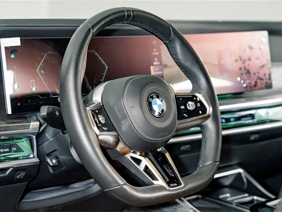 BMW 7 Series 2023 740Li Exclusive M Sports Package купить на сайте DeffCars